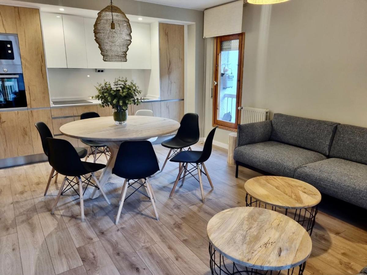 Tierra Boutique, Tierra Suites Y Tierra Valles Apartamentos Biescas Kültér fotó